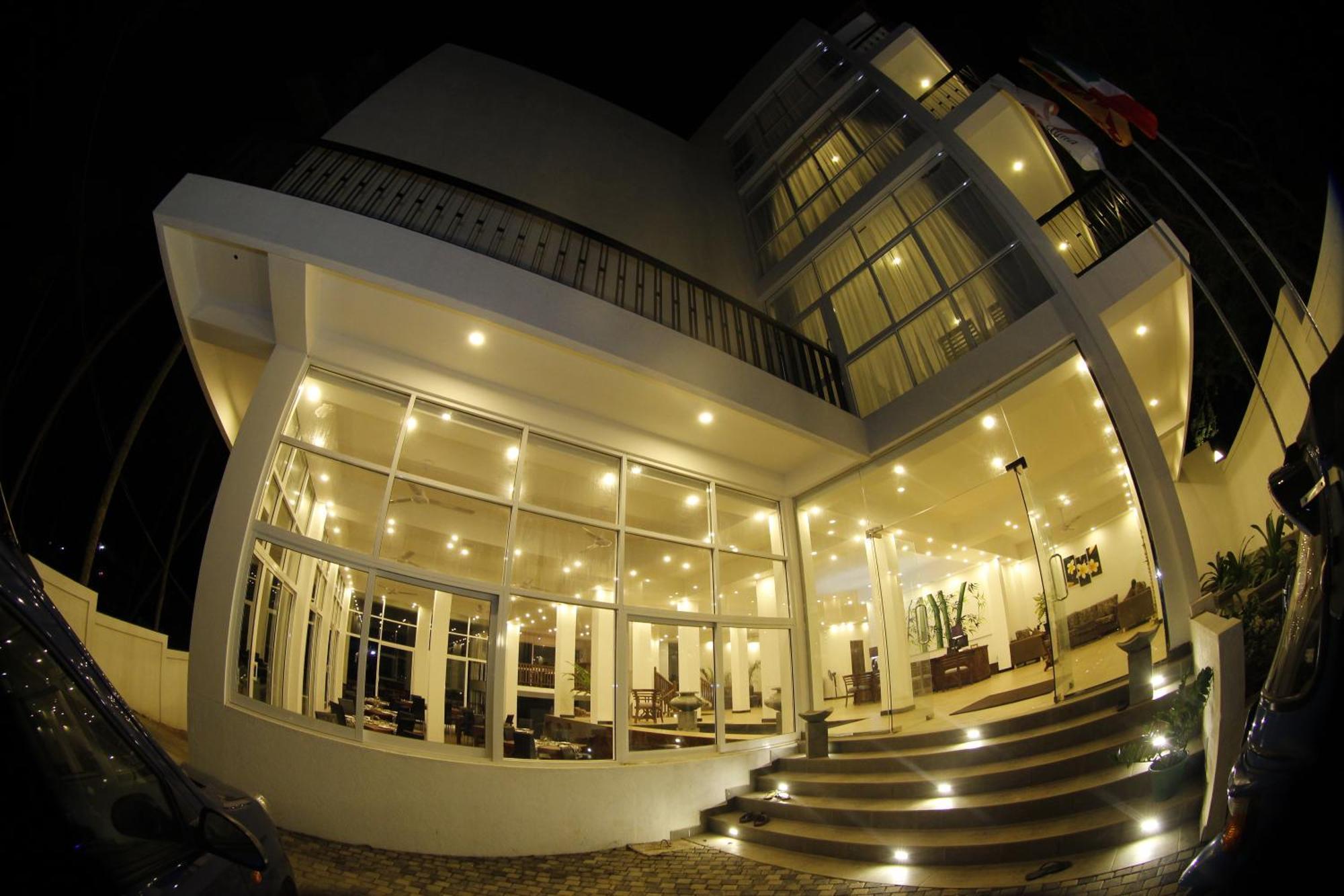 Sole Luna Resort & Spa Tangalle Exterior foto