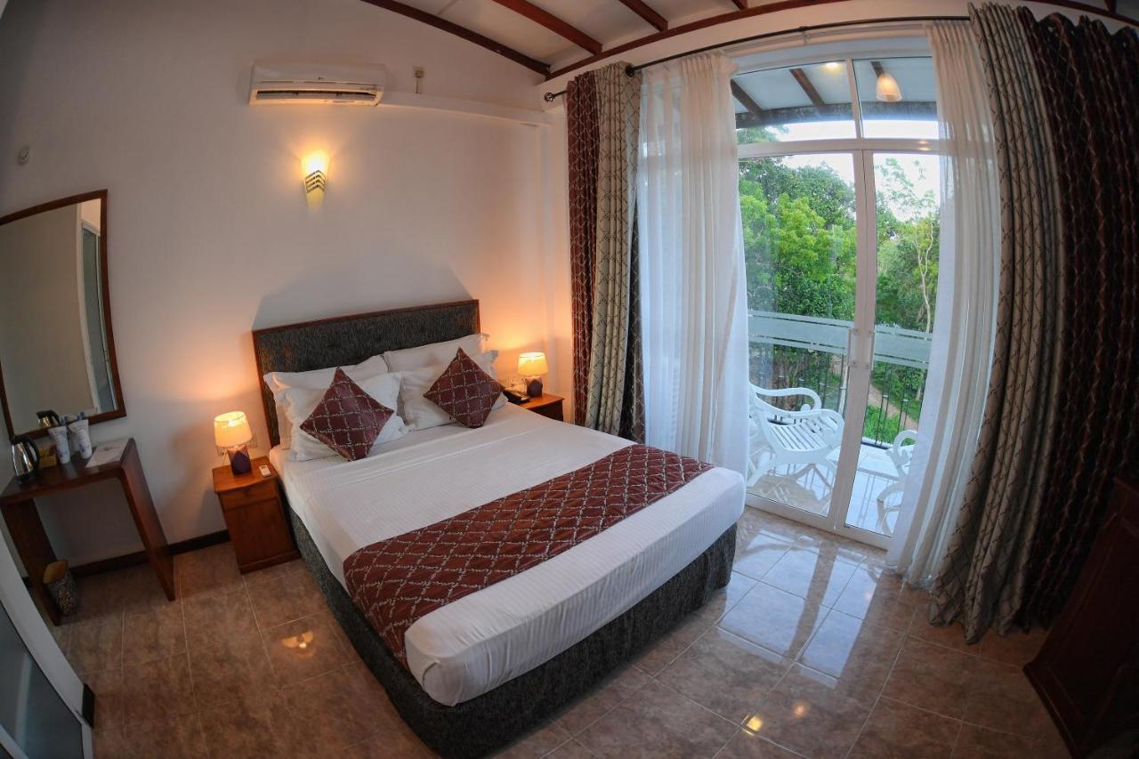 Sole Luna Resort & Spa Tangalle Exterior foto